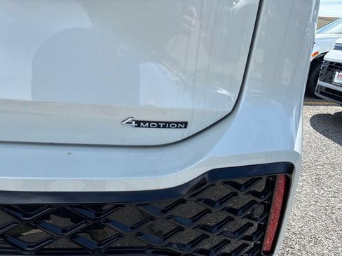 New 2026 Volkswagen Tiguan SE R-Line AWD/4WD image 38