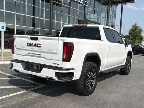 Used 2024 GMC Sierra 1500 AT4 w/ Technology Package AWD/4WD image 3