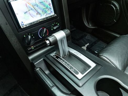 Used 2006 Ford Mustang GT Premium RWD image 26