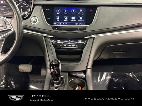 Used 2022 Cadillac XT5 Premium Luxury AWD/4WD image 15