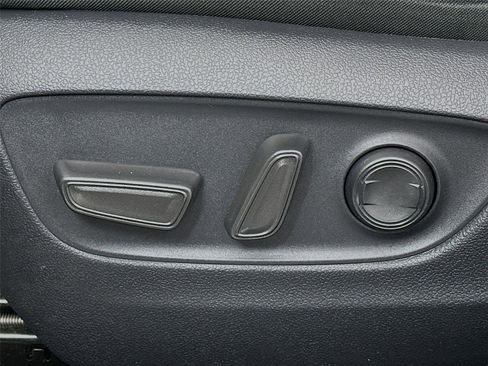 Certified 2025 Toyota RAV4 XLE image 20