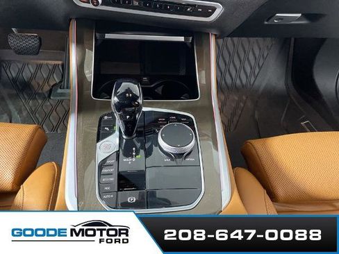 Used 2023 BMW X5 xDrive40i AWD/4WD image 17