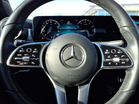 Used 2022 Mercedes-Benz A 220 4MATIC image 22