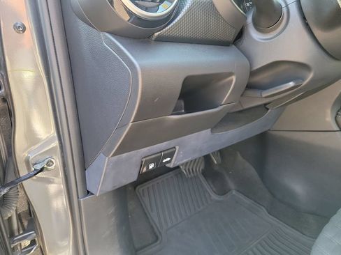 Used 2022 Nissan Kicks SV FWD image 25