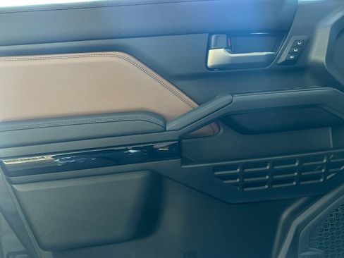 Certified 2025 Toyota 4Runner Limited image 13