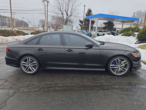 Used 2016 Audi S6 Prestige w/ Prestige Package image 3
