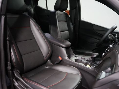 Used 2023 Chevrolet Equinox RS w/ RS Leather Package image 27