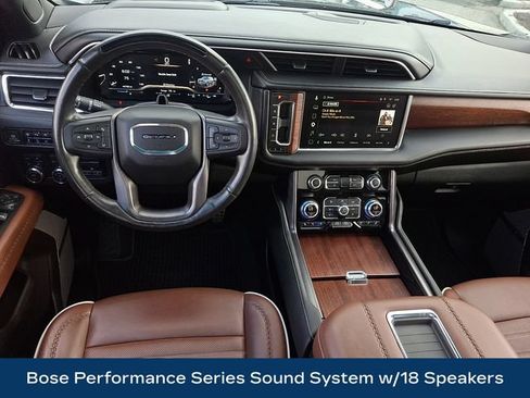 Used 2023 GMC Yukon Denali Ultimate AWD/4WD image 3