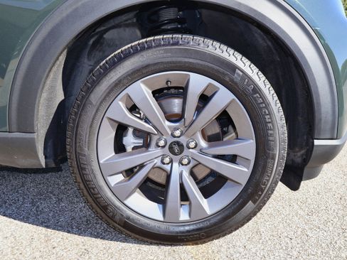 Used 2023 Ford Explorer XLT w/ Equipment Group 202A image 30