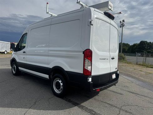 Used 2023 Ford Transit 250 Medium Roof RWD image 7