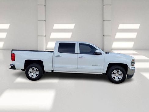 Used 2016 Chevrolet Silverado 1500 LT w/ All Star Edition image 4