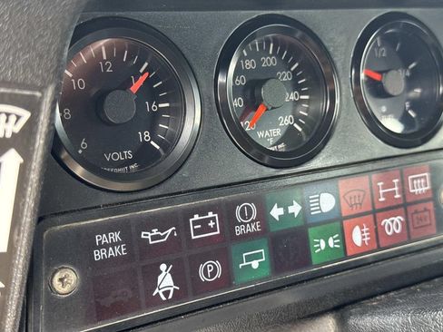 Used 1997 Land Rover Defender 90 image 25