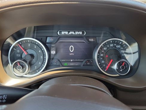 Used 2026 RAM 1500 Laramie AWD/4WD image 18
