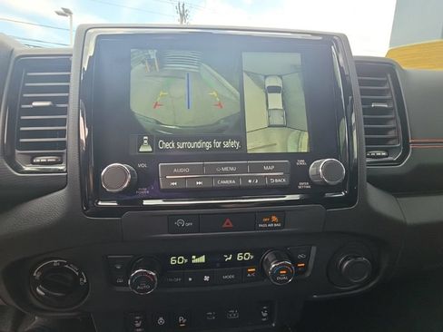 Used 2023 Nissan Frontier PRO-4X w/ Pro Convenience Package AWD/4WD image 19