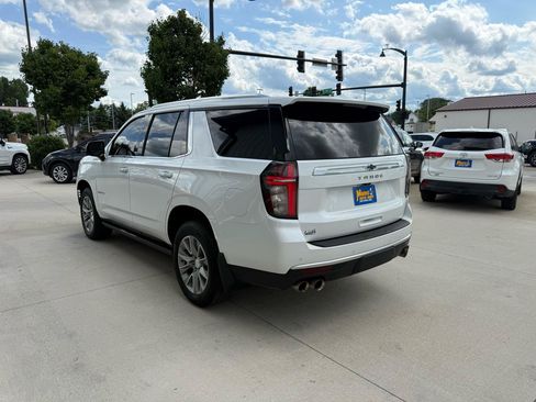 Used 2021 Chevrolet Tahoe High Country w/ Premium Package AWD/4WD image 4