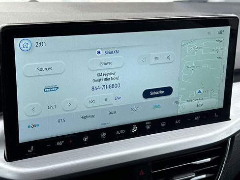 Certified 2025 Ford Escape Platinum image 18