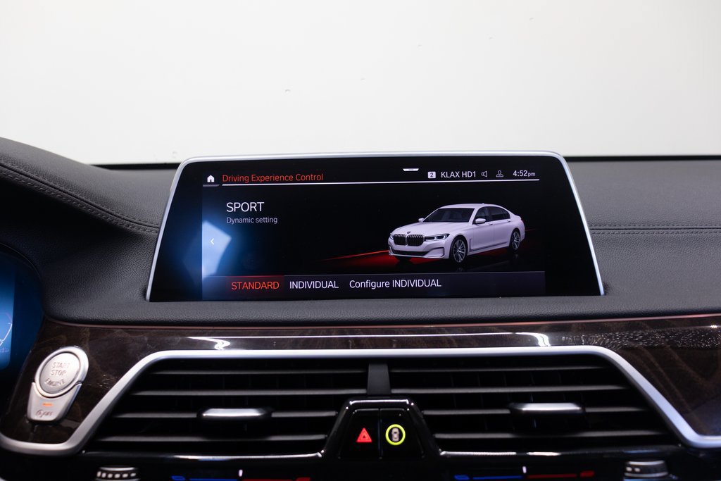 Used 2021 BMW 740i w/ Premium Package RWD image 36