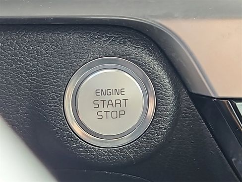 Used 2023 Kia Telluride S w/ S Sunroof Package image 24