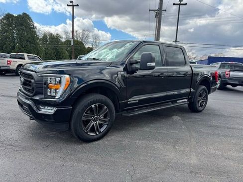 Used 2022 Ford F150 XLT w/ Equipment Group 302A High AWD/4WD image 16