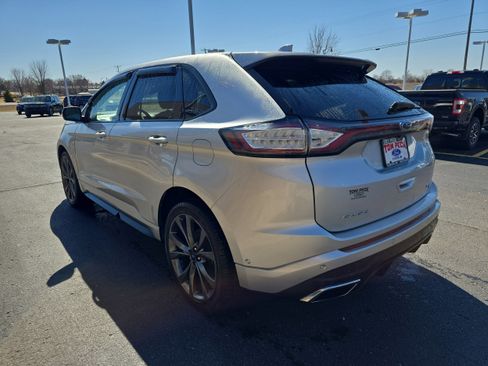 Used 2016 Ford Edge Sport w/ Equipment Group 401A image 3