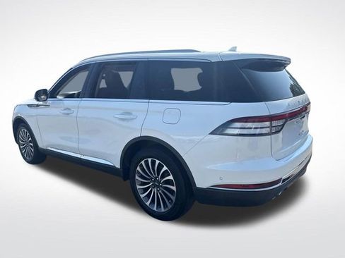 Used 2023 Lincoln Aviator Reserve w/ Equipment Group 201A image 3