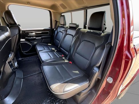 Used 2019 RAM 1500 Laramie AWD/4WD image 20