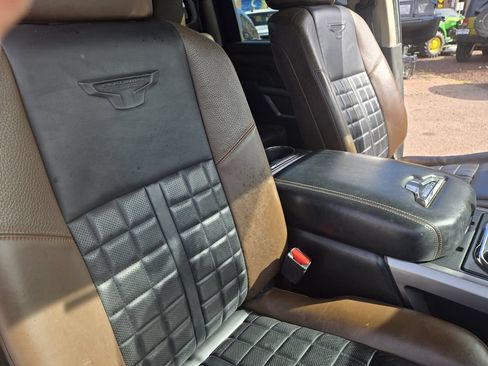 Used 2018 Nissan Titan Platinum Reserve w/ Platinum Utility Package AWD/4WD image 25