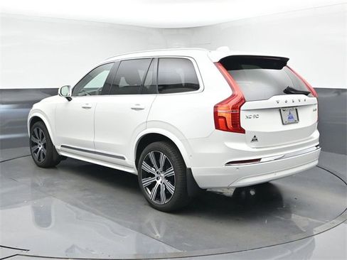 Used 2024 Volvo XC90 B5 Plus w/ Protection Package Premier image 6