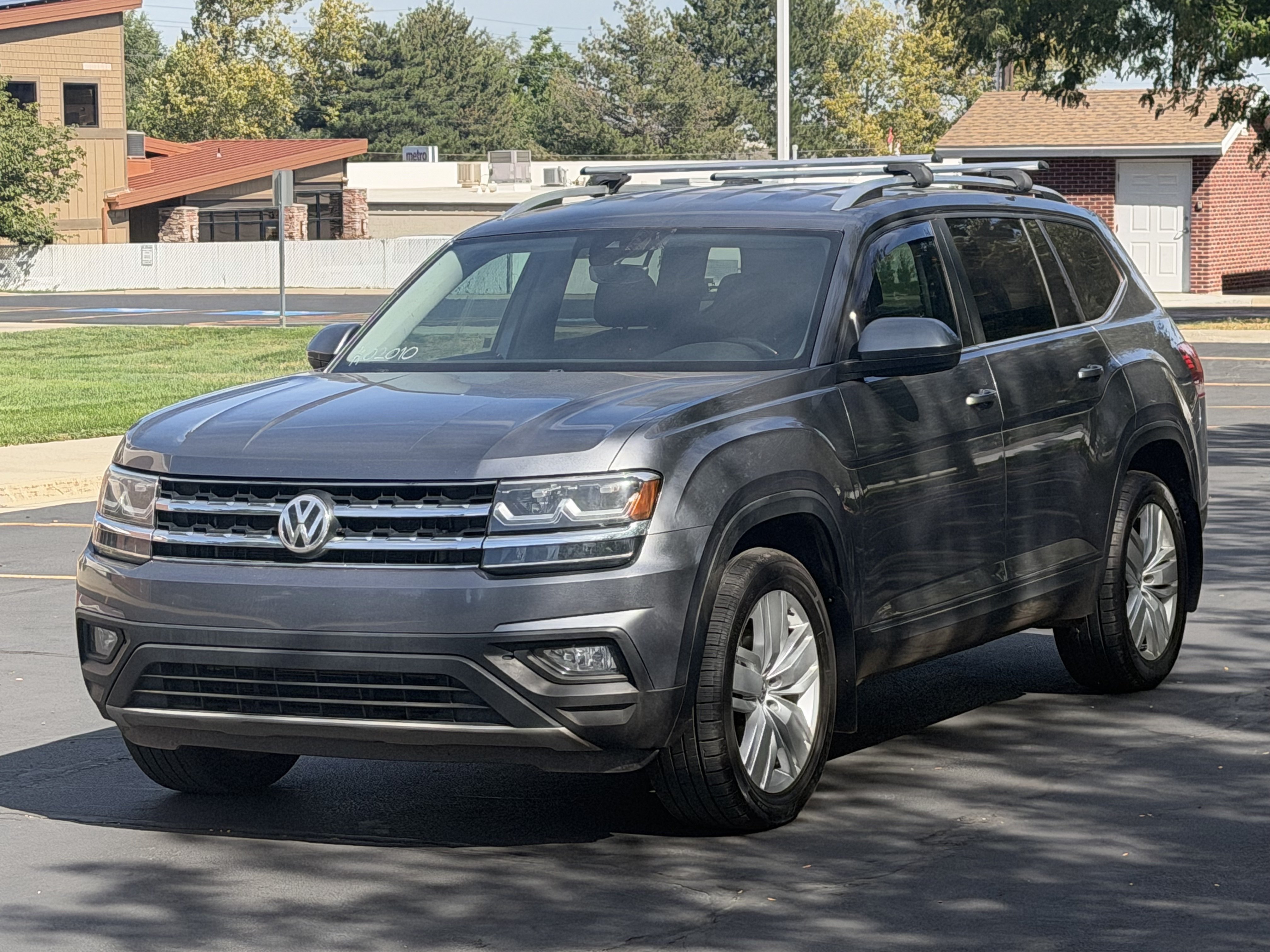 Used 2019 Volkswagen Atlas SE w/ Towing Package AWD/4WD image 2