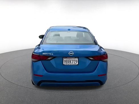 Used 2025 Nissan Sentra SV FWD image 6