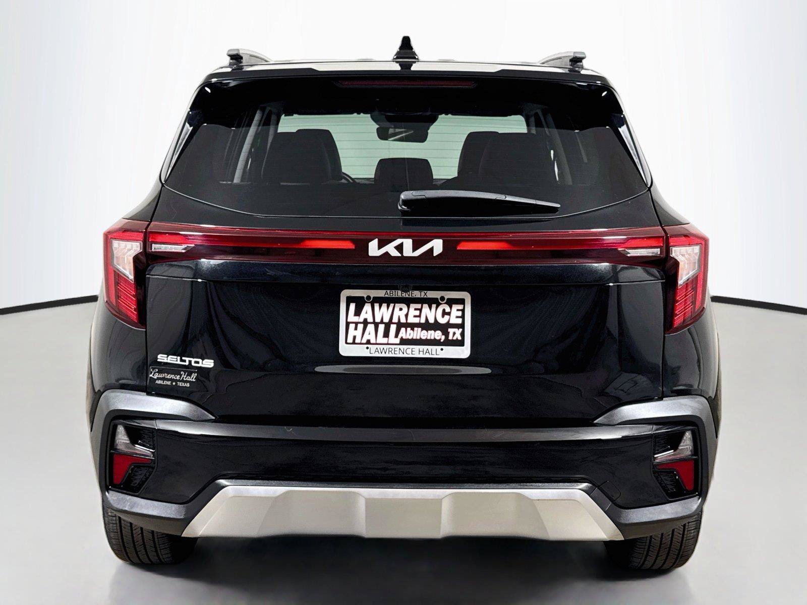 Used 2025 Kia Seltos S FWD image 5