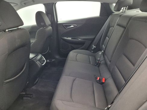 Used 2019 Chevrolet Malibu LT image 18