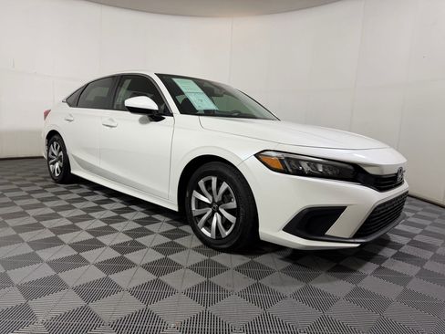 Certified 2024 Honda Civic LX image 6