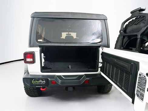 Used 2021 Jeep Wrangler Unlimited Rubicon AWD/4WD image 29