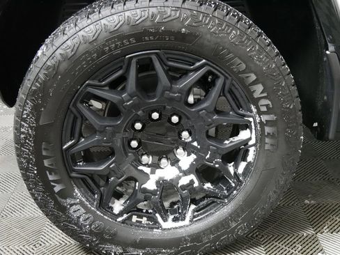 New 2026 GMC Hummer EV 4x4 Crew Cab w/ Battery Pack, 24 Module Pack image 9