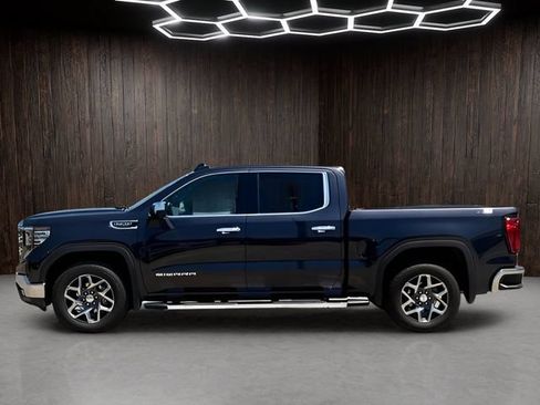 Used 2025 GMC Sierra 1500 SLT w/ SLT Premium Plus Package AWD/4WD image 5