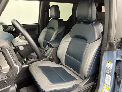 Certified 2024 Ford Bronco Outer Banks AWD/4WD image 9