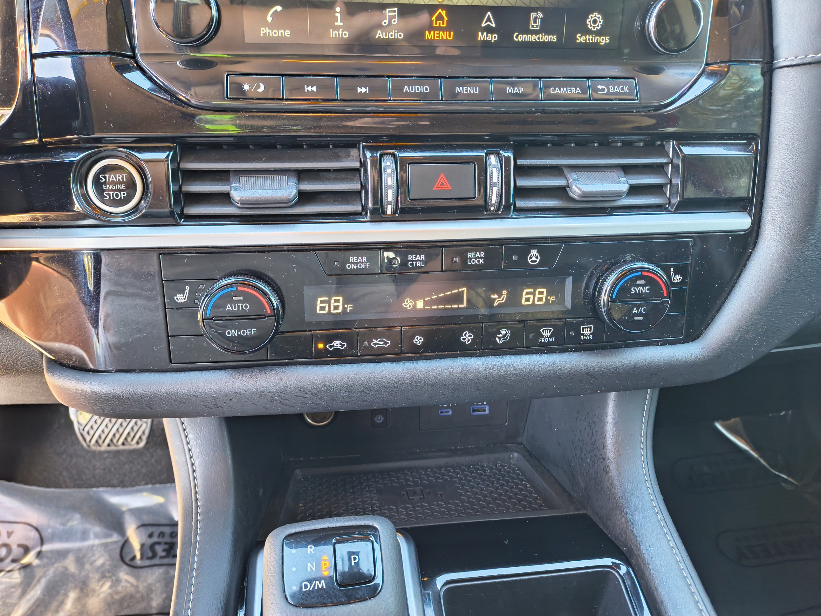 Certified 2023 Nissan Pathfinder SL w/ Black Appearance Package AWD/4WD image 25