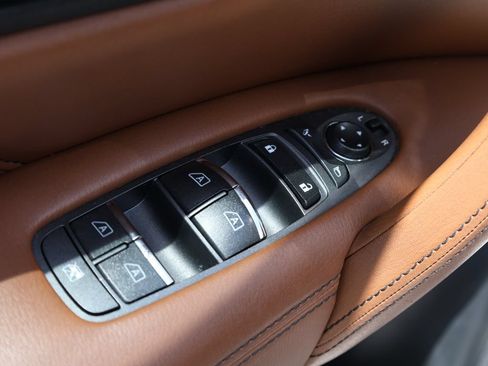 Used 2020 INFINITI QX80 Limited AWD/4WD image 13