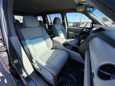 Used 2011 Honda Pilot LX image 34