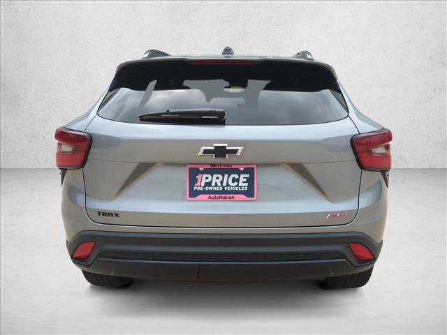 Used 2024 Chevrolet Trax RS w/ Driver Confidence Package FWD image 7