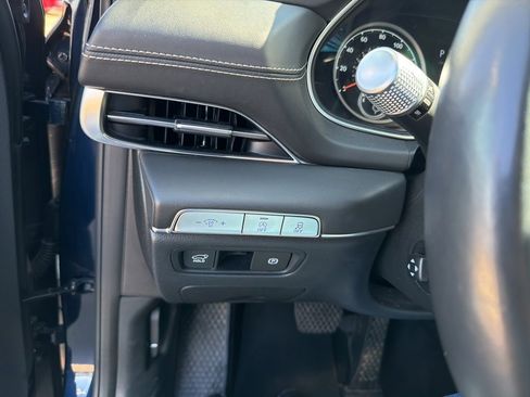 Used 2024 Genesis GV80 2.5T image 25