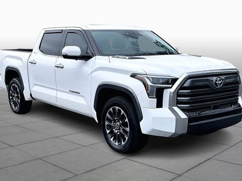 Used 2023 Toyota Tundra Limited image 3