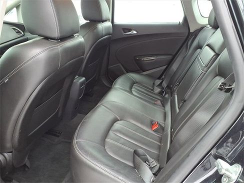 Used 2014 Buick Verano Leather image 8