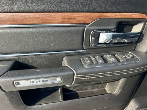 Used 2016 RAM 2500 Laramie image 39