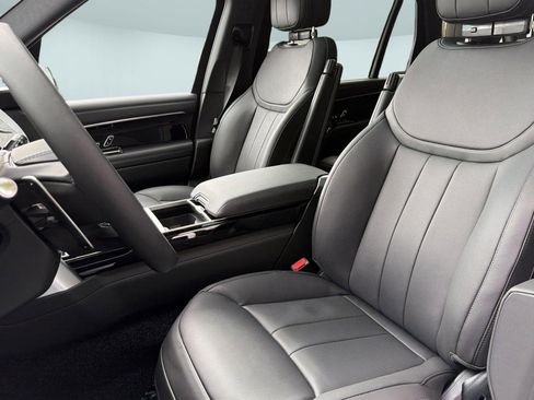 New 2026 Land Rover Range Rover Long Wheelbase SE AWD/4WD image 5