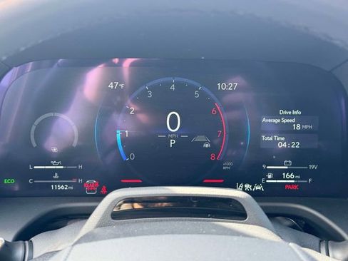 Used 2025 Lexus GX 550 w/ Cold Area Package image 32