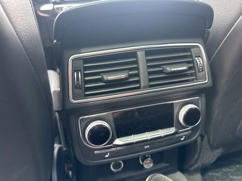 Used 2018 Audi Q7 3.0T Prestige image 17
