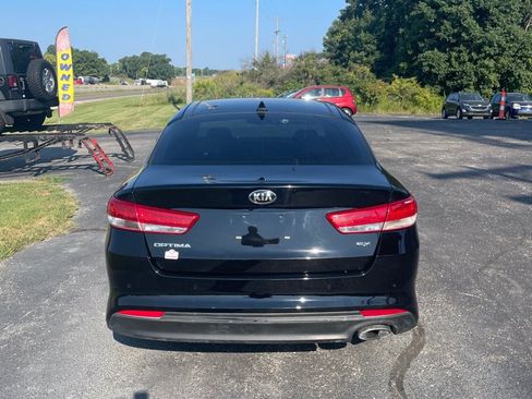 Used 2016 Kia Optima EX w/ Premium Package FWD image 4