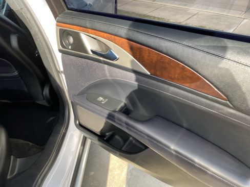 Used 2018 Lincoln MKZ Reserve w/ Technology Package image 9